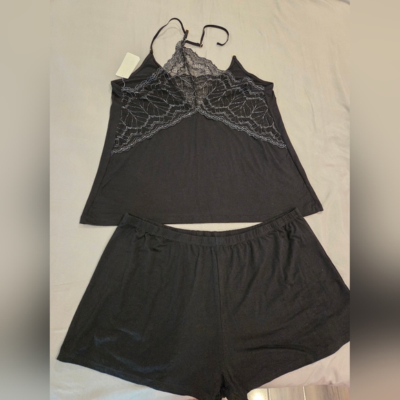 Flora Nikrooz Black Lace Sleepwear Set - Picture 1 of 11